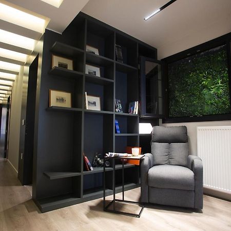 The Lux2 A Gorgeous Apartment Szaloniki Kültér fotó