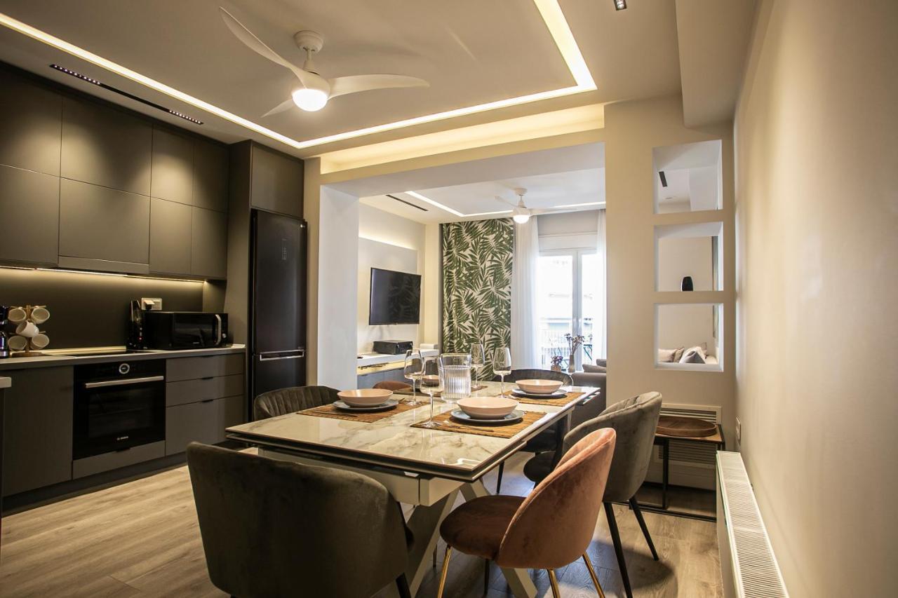 The Lux2 A Gorgeous Apartment Szaloniki Kültér fotó