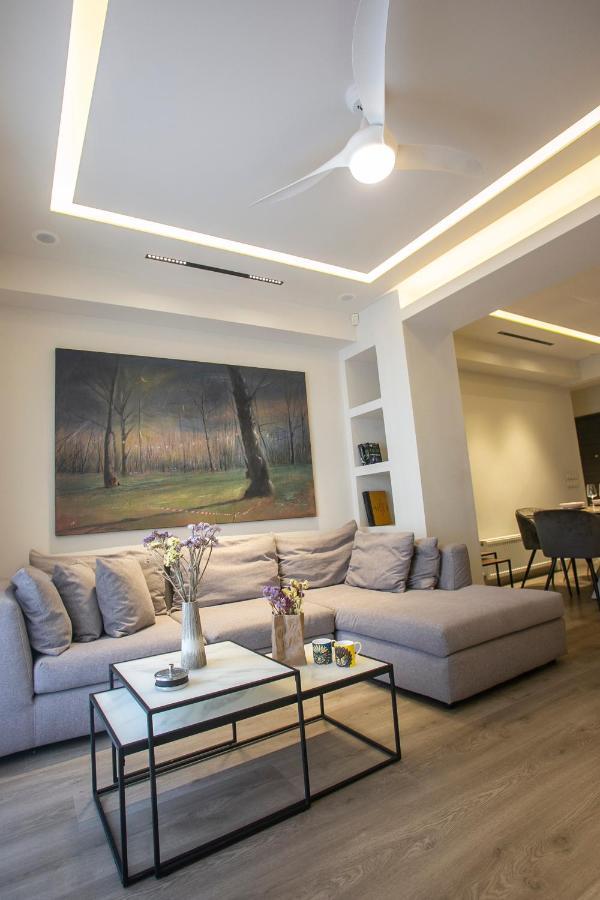 The Lux2 A Gorgeous Apartment Szaloniki Kültér fotó